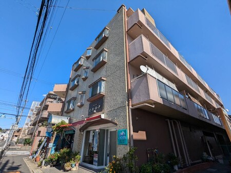 メゾン信和外観写真