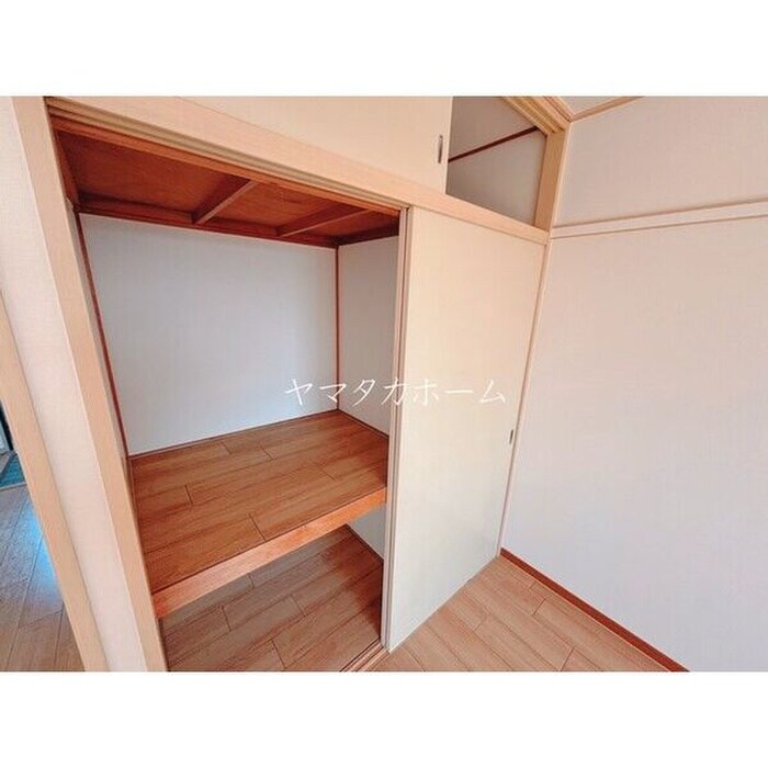 物件内観写真7　(収納)