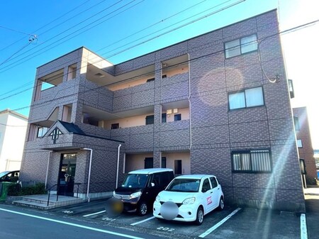 ヴァンヴェール五明A外観写真