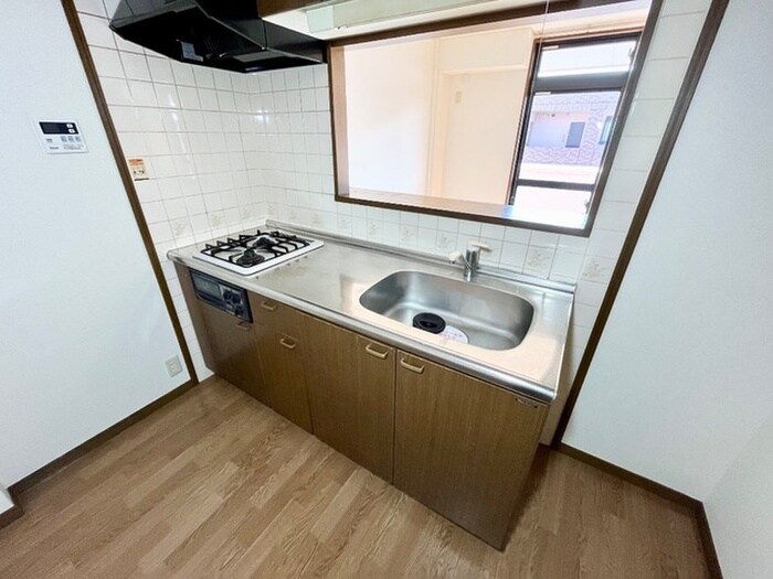 物件内観写真8　(キッチン)