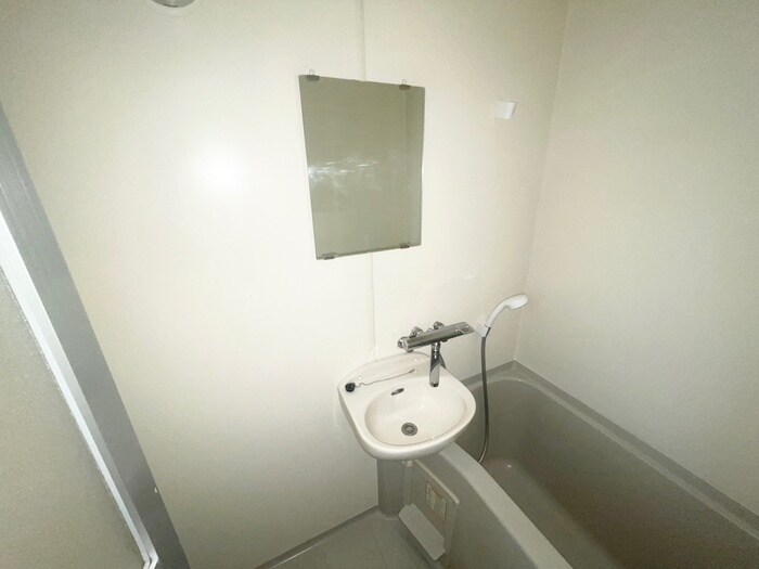 物件内観写真14　(洗面)