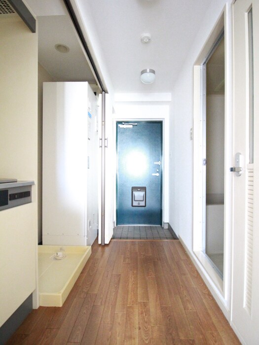 物件内観写真14　(廊下)