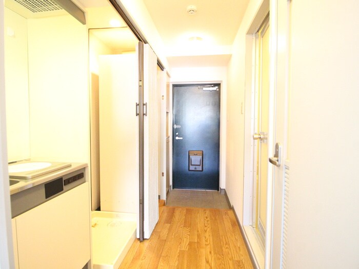 物件内観写真18　(廊下)