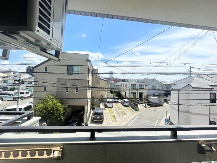 物件内観写真18　(室内からの展望)