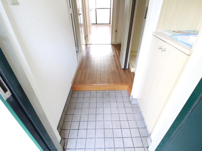 物件内観写真20　(玄関)