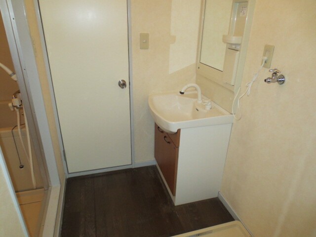 物件内観写真5　(洗面)