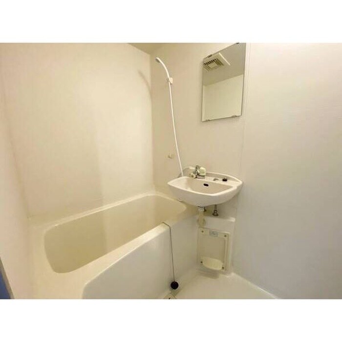 物件内観写真9　(バス／シャワールーム等)