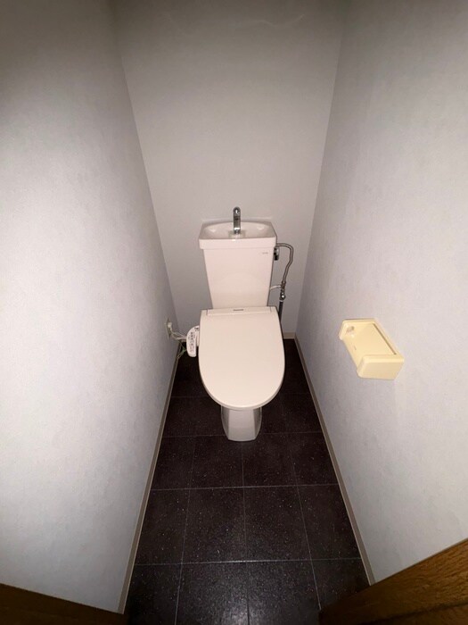 物件内観写真10　(トイレ)