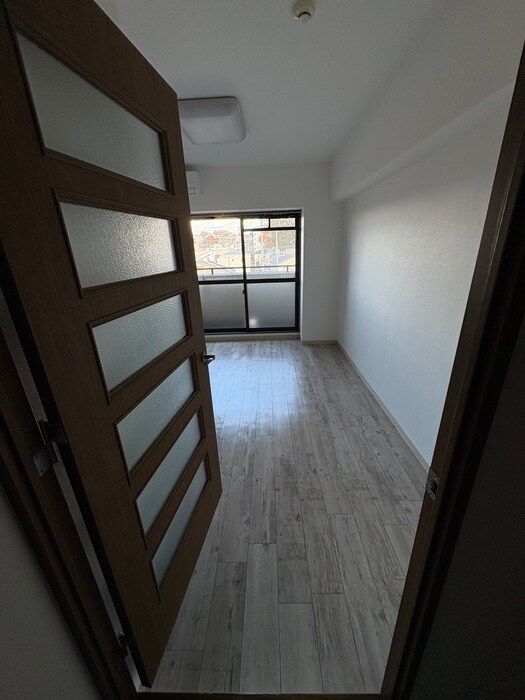 物件内観写真21　(居室)