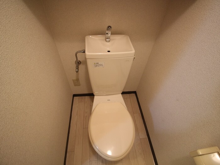 物件内観写真10　(トイレ)