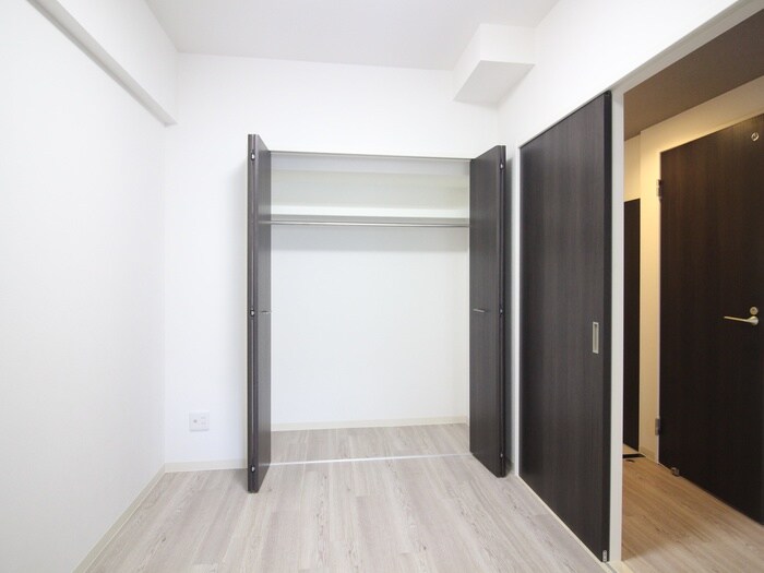 物件内観写真9　(収納)