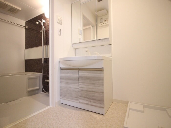 物件内観写真12　(洗面)