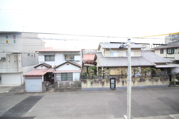 物件内観写真20　(室内からの展望)