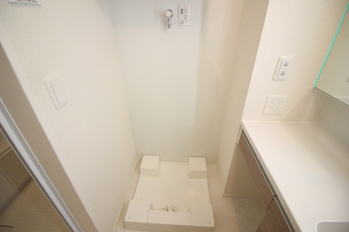 物件内観写真22　(洗濯機置場)