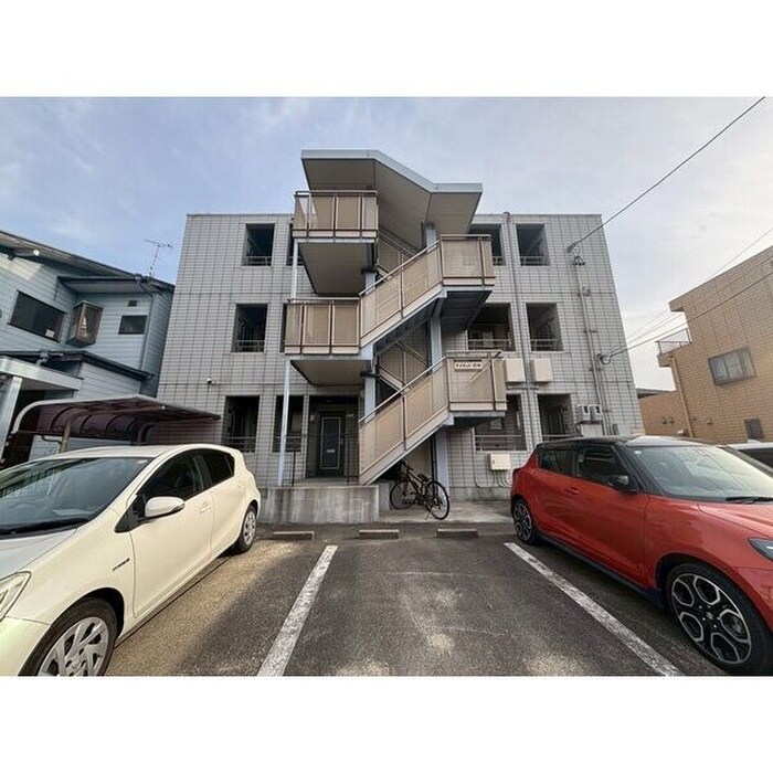 物件外観写真1　(外観写真)