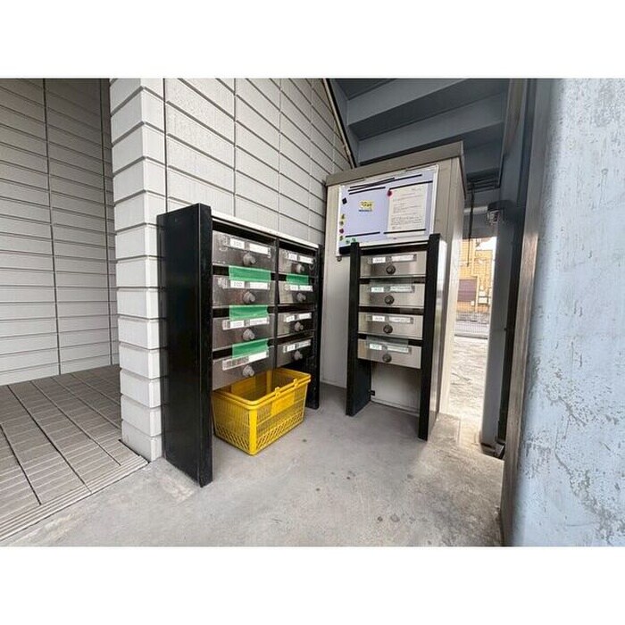 物件外観写真3　(建物設備)