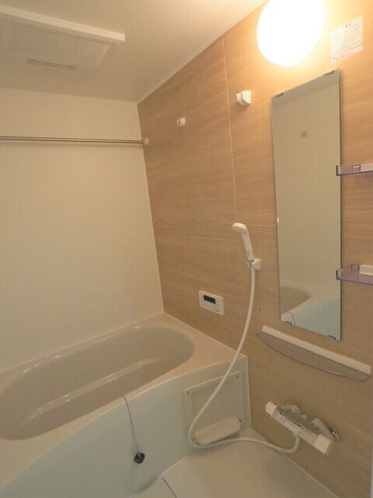 物件内観写真9　(バス／シャワールーム等)