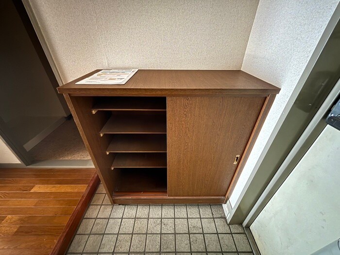 物件内観写真13　(靴箱)