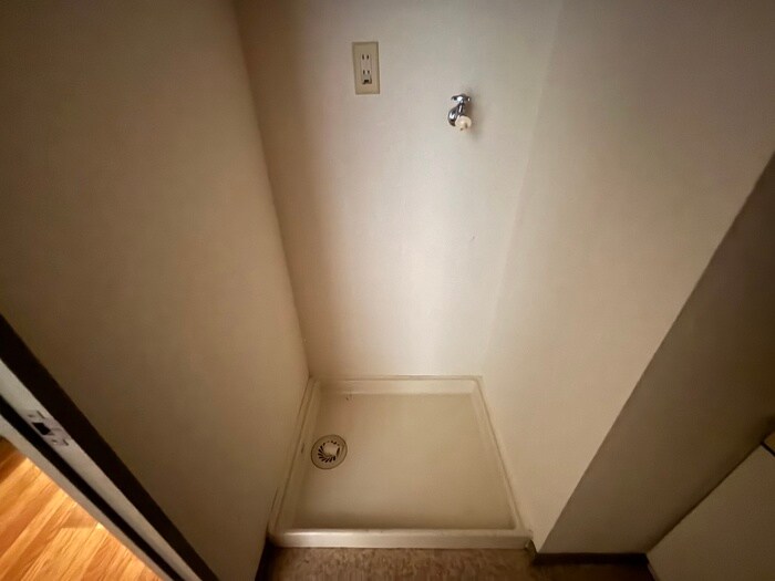 物件内観写真20　(洗濯機置場)
