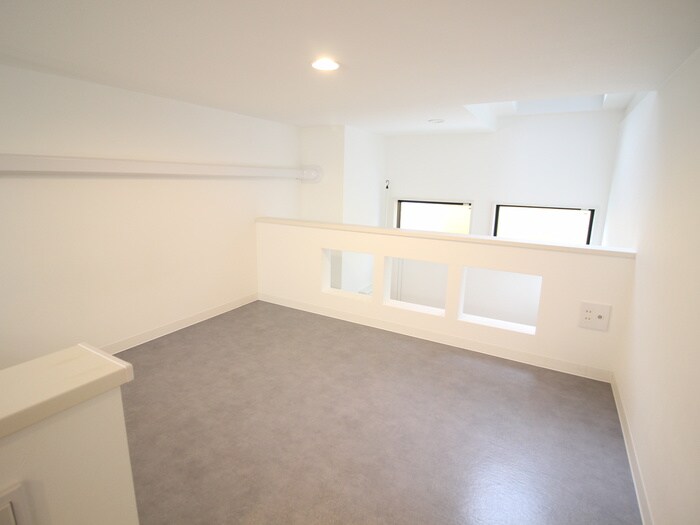 物件内観写真9　(ロフト)