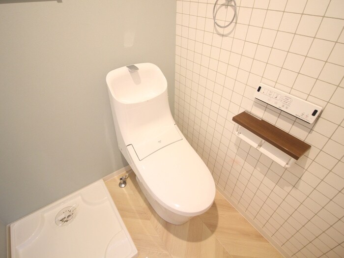 物件内観写真12　(トイレ)