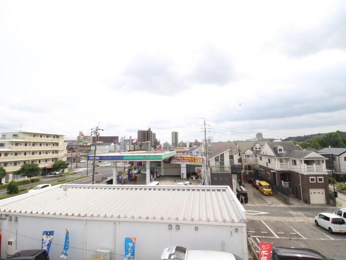 物件内観写真20　(室内からの展望)