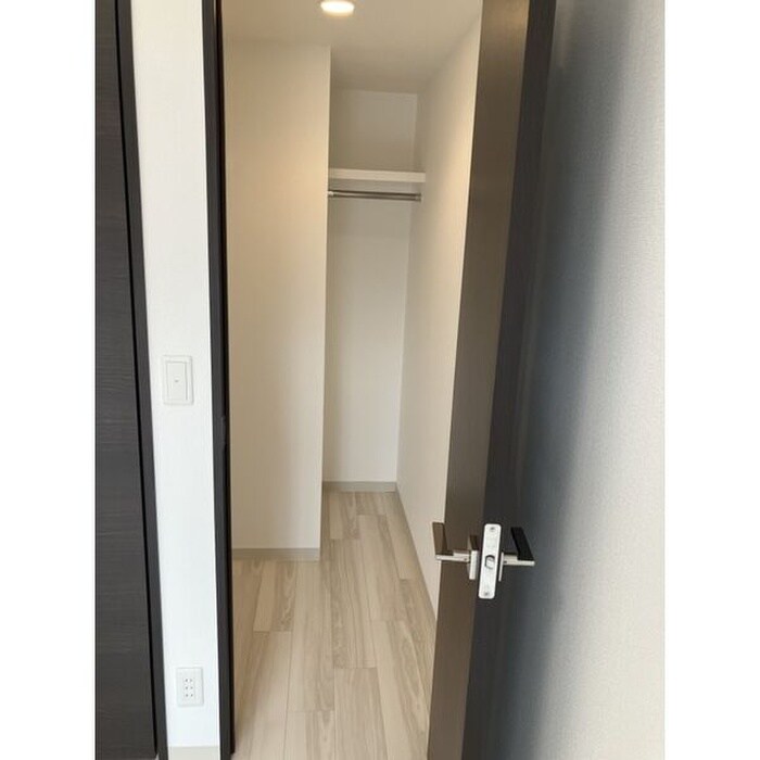 物件内観写真10　(収納)