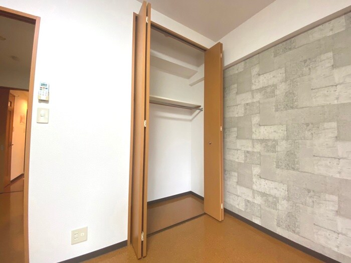 物件内観写真8　(収納)