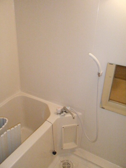 物件内観写真12　(バス／シャワールーム等)