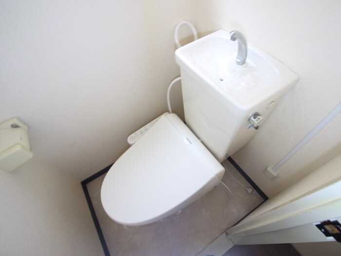 物件内観写真13　(トイレ)