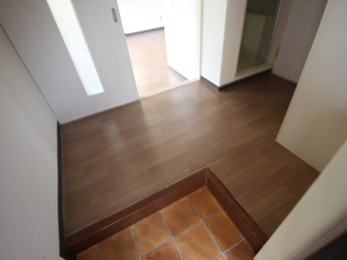 物件内観写真17　(廊下)