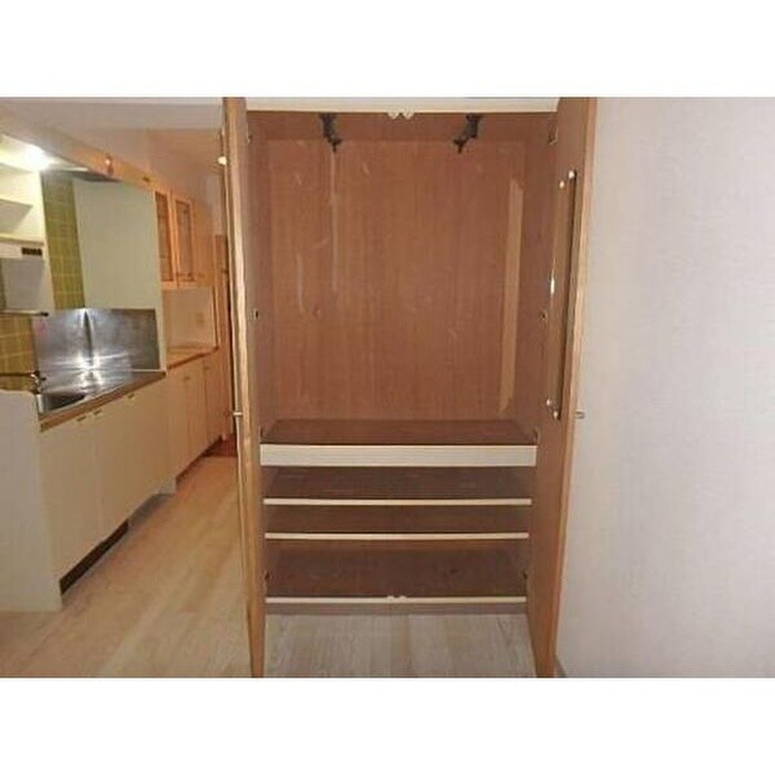 物件内観写真14　(収納)