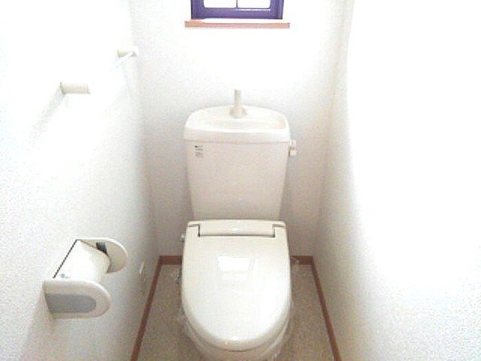 物件内観写真11　(トイレ)