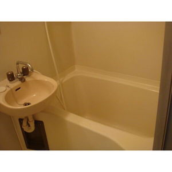 物件内観写真9　(バス／シャワールーム等)