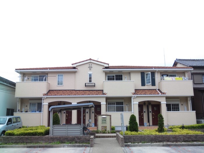 物件外観写真5　(外観写真)