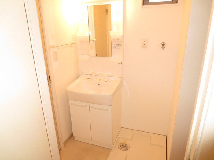 物件内観写真10　(洗面)