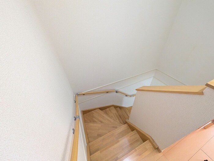 物件内観写真10　(廊下)