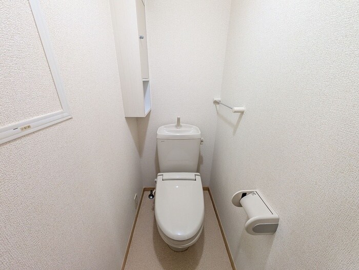 物件内観写真13　(トイレ)