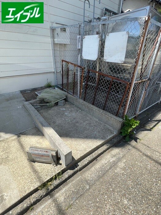 物件外観写真5　(建物設備)