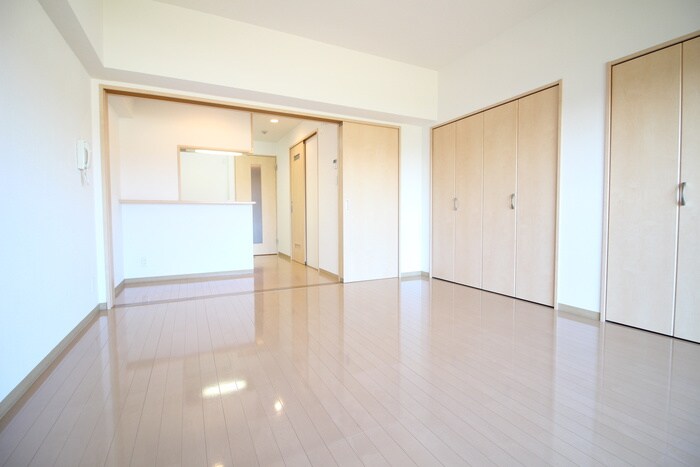 物件内観写真5　(居室)