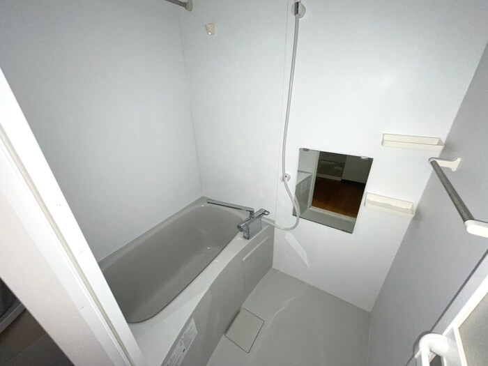 物件内観写真12　(バス／シャワールーム等)