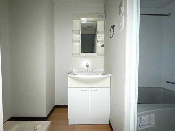 物件内観写真13　(洗面)