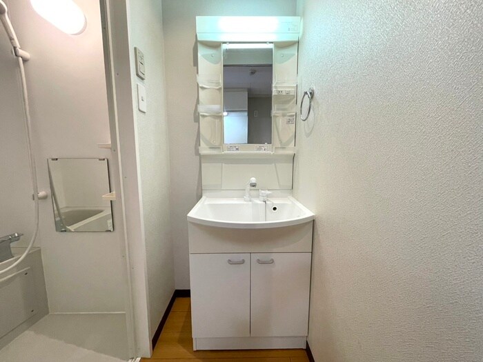 物件内観写真13　(洗面)