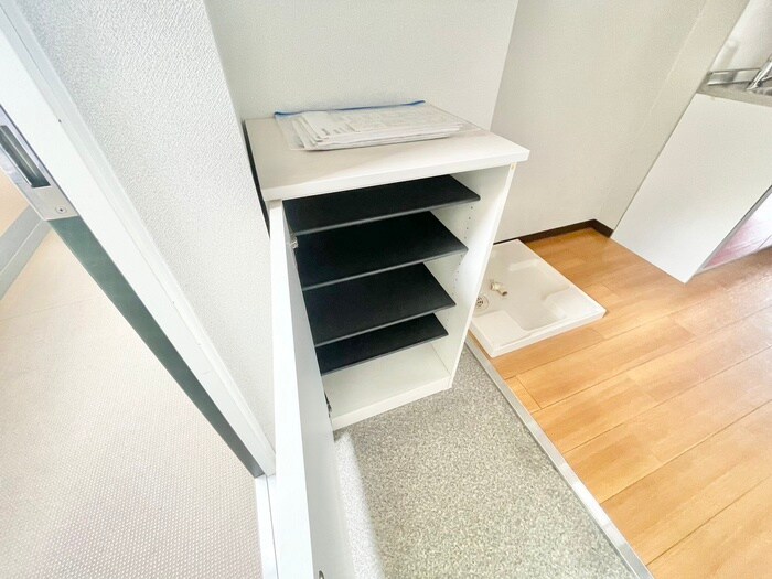 物件内観写真14　(靴箱)