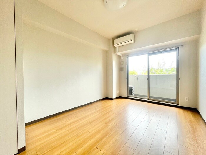 物件内観写真16　(居室)