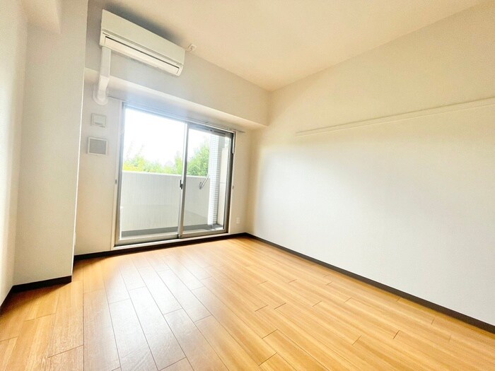 物件内観写真18　(居室)