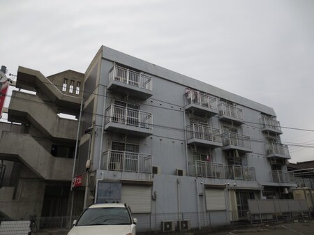 ＨＡＴＴＯＲＩ　Ｂ.Ｌ.Ｄ外観写真