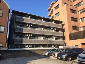 ベルメゾン　並木外観写真