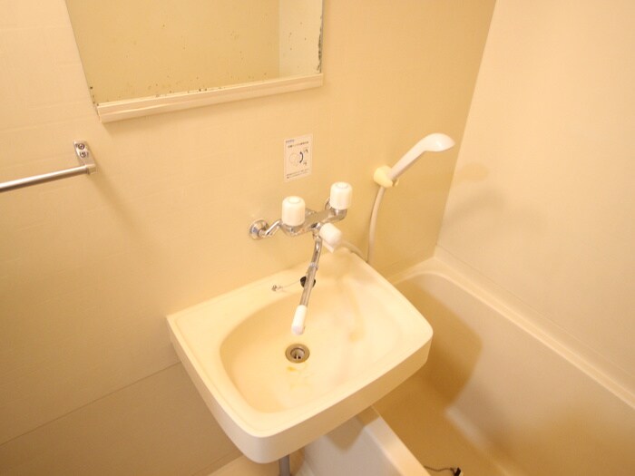 物件内観写真21　(洗面)