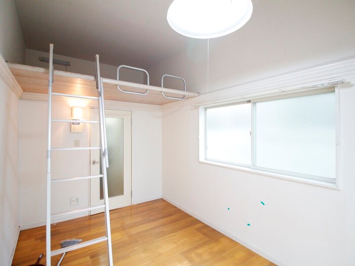 物件内観写真7　(居室)